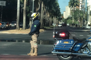 Policiais da PRF vão fazer a escolta de seleções, árbitros e autoridades na Copa América, em Goiânia (Foto: PRF)