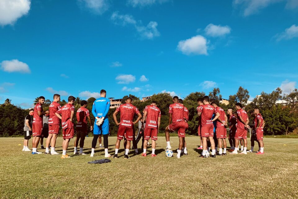 elenco Vila Nova em Salvador