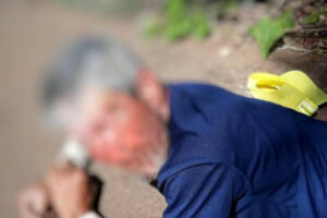 Um policial de folga impediu um estupro contra uma menina de 10 anos. Homem de 62 anos foi preso em flagrante, completamente nu.