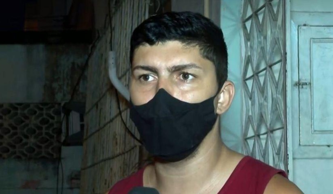 Motoboy é preso pela 2ª vez por ter nome igual ao de traficante do RJ - Um motoboy foi preso pela segunda vez no Rio de Janeiro, no domingo (20), por ter o mesmo nome de um traficante do Complexo do Alemão foragido da justiça. Ambos se chamam Alisson