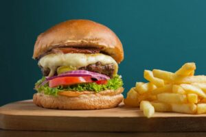 Revoltado por excesso de maionese, homem mata funcionária de lanchonete nos EUA