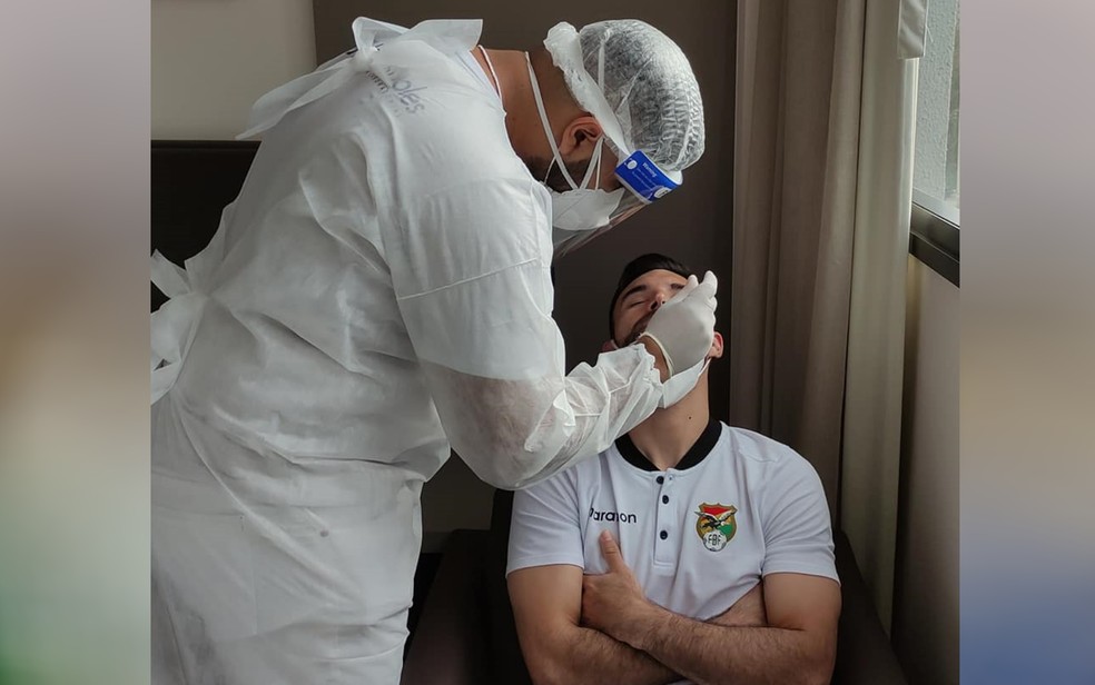 Seleção já encontra-se na capital goiana para fazer a estreia contra o Paraguai nesta segunda-feira