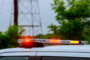 Preso suspeito de filmar mulher tomando banho dentro do apartamento dela, em Goianésia