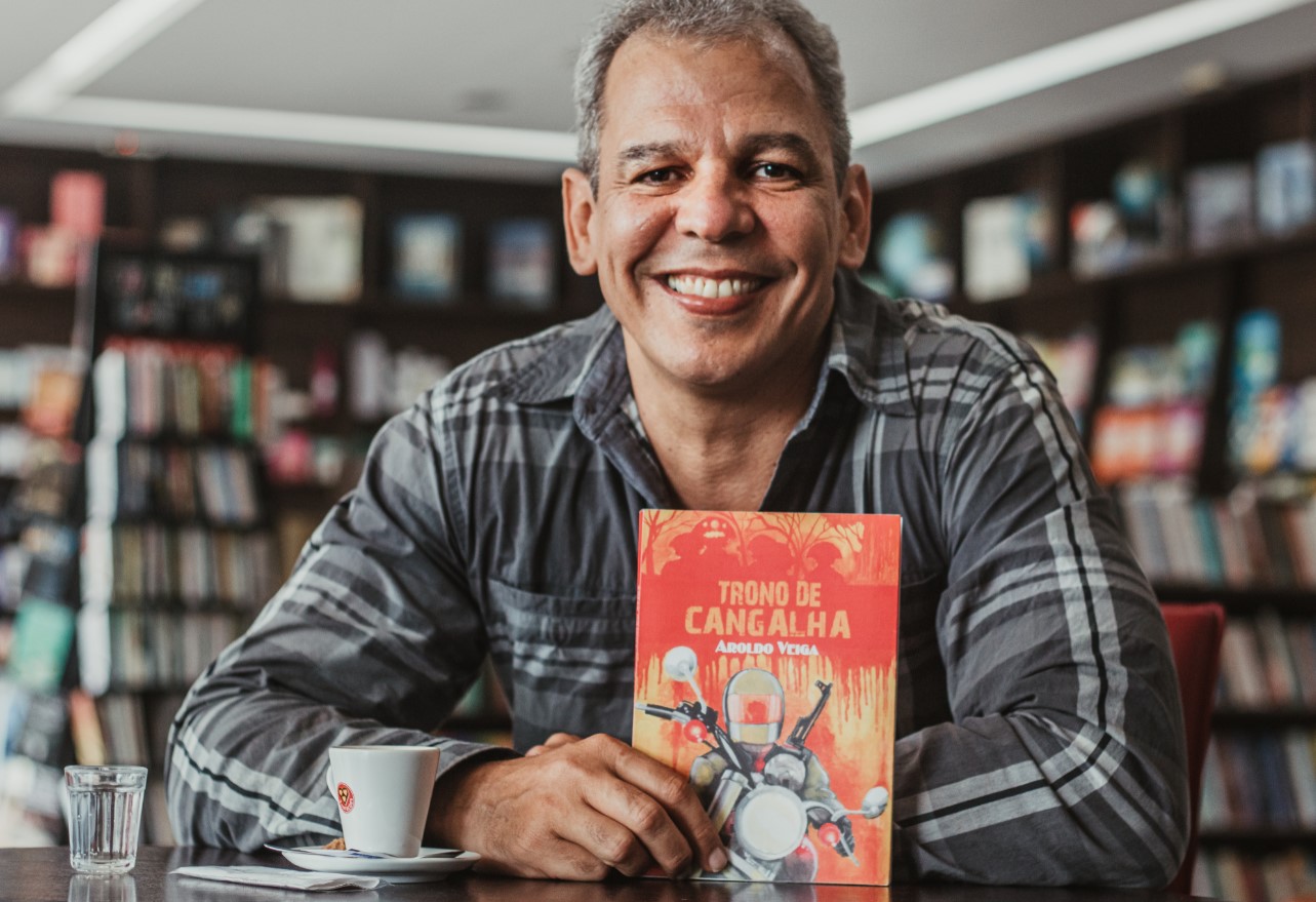 Trono de Cangalha Aroldo Veiga