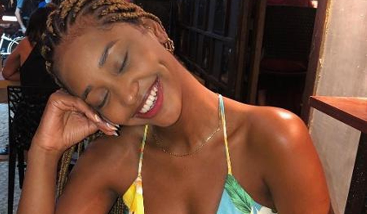 A avó da designer de interiores Kathlen Romeu, de 24 anos, relatou os momentos que passou quando a neta foi baleada durante uma ação da Polícia Militar no Complexo do Lins, na zona norte do Rio de Janeiro. - 'Gente, para de dar tiro, socorre minha neta', pediu avó de grávida morta no RJ