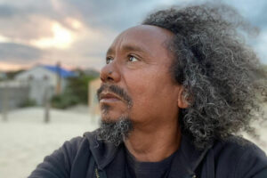 Música no Campus Chico César