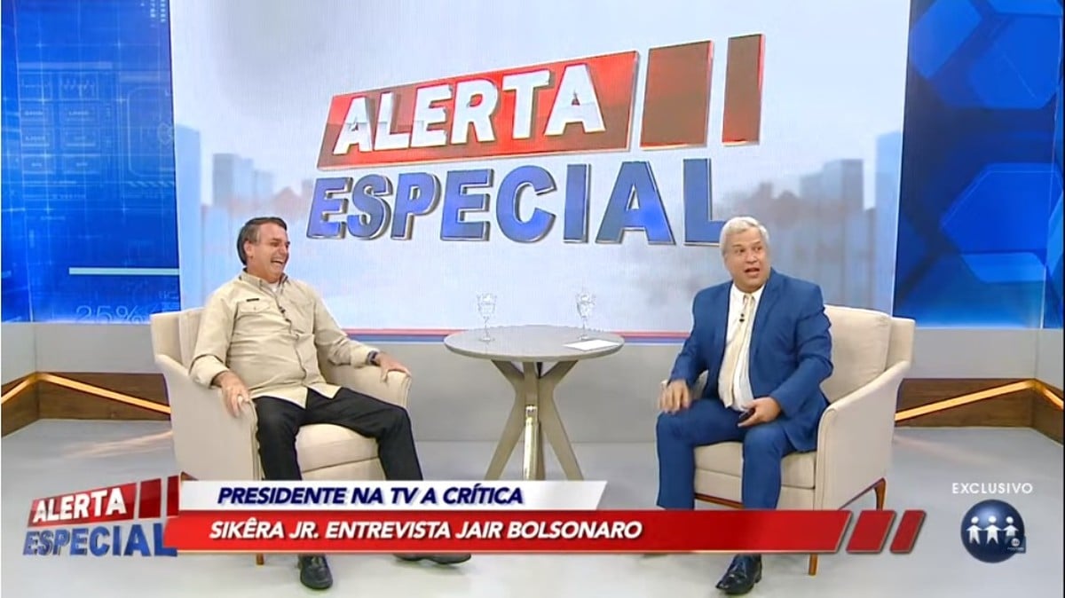 Apresentador, que é amigo íntimo da família Bolsonaro, disse que "não trabalha de graça"