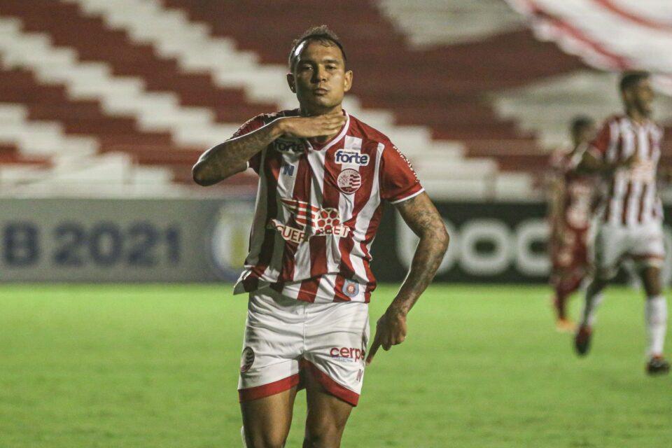 Vinícius Náutico 2×0 Vila