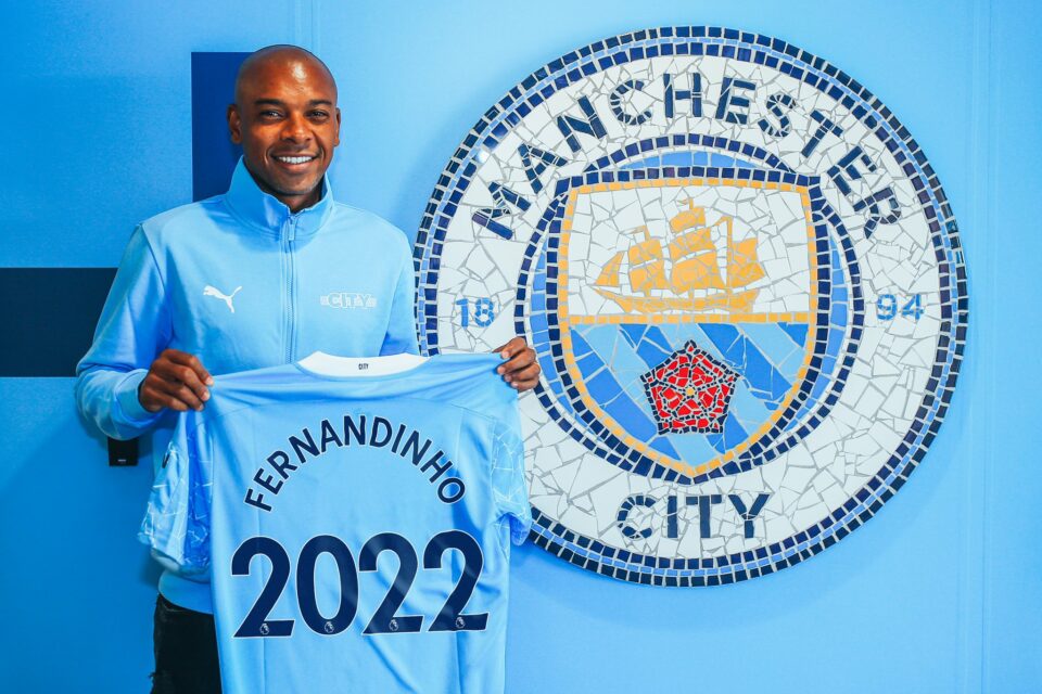 Fernandinho Manchester City