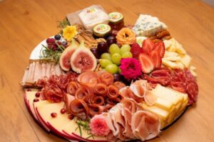 Queijarias em Goiânia preparam promoções de Dia dos Namorados