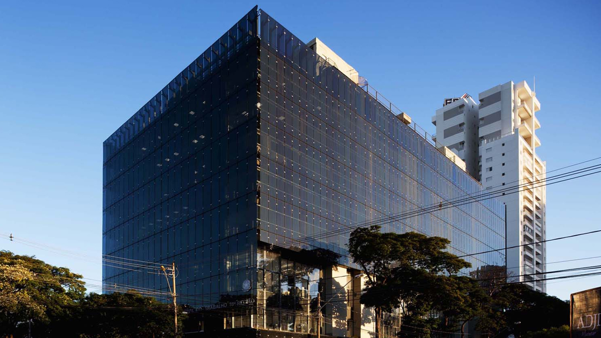 Funcionário que xingou empresa de Rio Verde em live é condenado por danos morais