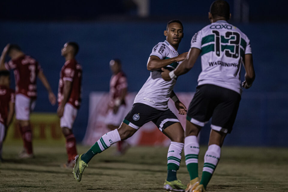 Vila Nova x Coritiba 3