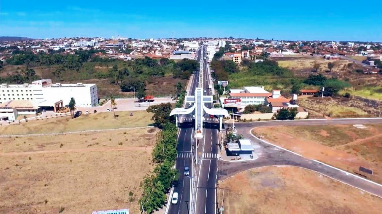Portal na entrada de Trindade (Foto: Prefeitura)