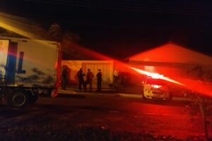 Mulher que era aposentada morava sozinha em Bonfinópolis. Carro foi encontrado em Senador Canedo (Foto: arquivo pessoal)