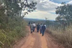 Lideranças religiosas denunciam violência da polícia na busca por Lázaro A força-tarefa que faz buscas por Lázaro Barbosa Sousa há oito dias deve utilizar o cansaço do suspeito como estratégia para capturá-lo. (Foto: divulgação)