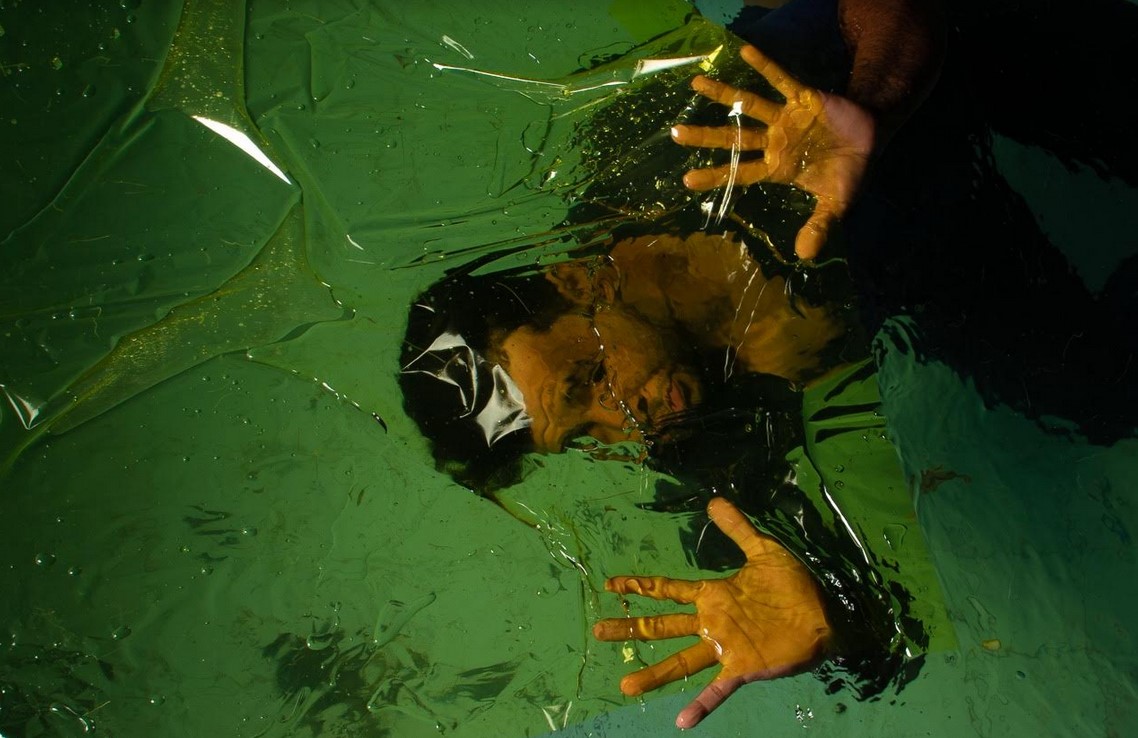 Espetáculo goiano 'Hábitos Noturnos' estreia no YouTube em 16 de junho