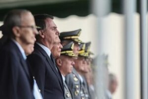 Alterações ainda criminaliza movimentos sociais e greve, além de restringir liberdades fundamentais