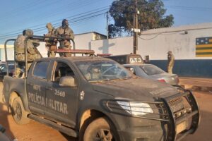 As buscas por Lázaro Barbosa Sousa, 32, apontado como autor de chacina em Ceilândia, no DF, continuam na manhã desta segunda-feira (21). (Foto: Paula Coutinho/Mais Brasília)