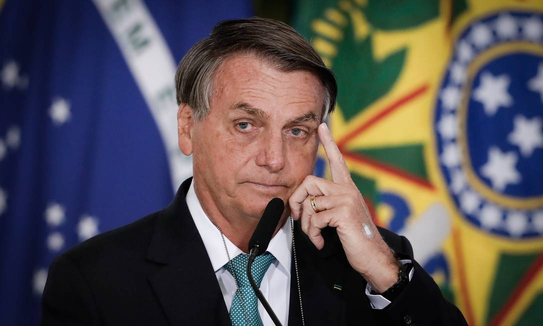Entidades apresentam a Lira pedido de impeachment com 46 assinaturas