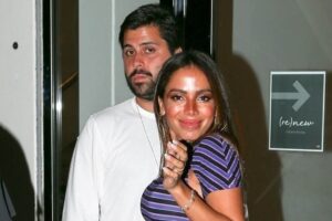 Anitta revela como conheceu o namorado, o empresário Michael Chetrit