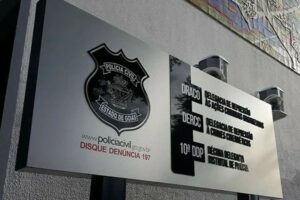 As duas advogadas que foram presas em operação contra o tráfico foram liberadas nesta sexta-feira (25) e cumprirão prisão domiciliar. (Foto: divulgação)