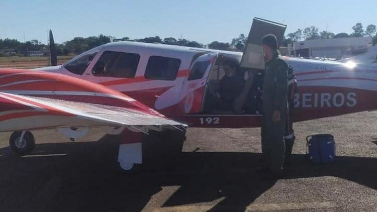 Uma adolescente, de 17 anos, ficou gravemente ferida após um capotamento de carro na GO-156, no município de Itapuranga. (Foto: divulgação/Corpo de Bombeiros)