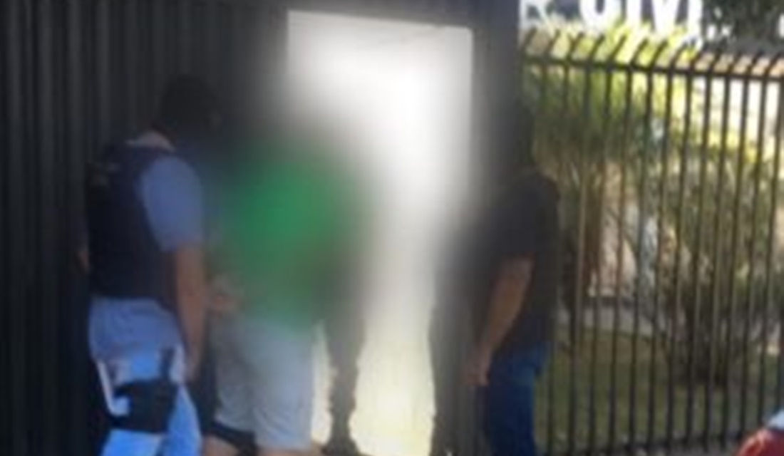 Polícia prende foragido por homicídio e tráfico de drogas em Bom Jesus