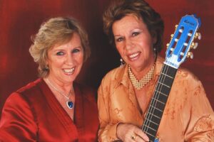 As Galvão chega ao fim Dupla sertaneja 'As Galvão' chega ao fim após 74 anos; saiba o motivo