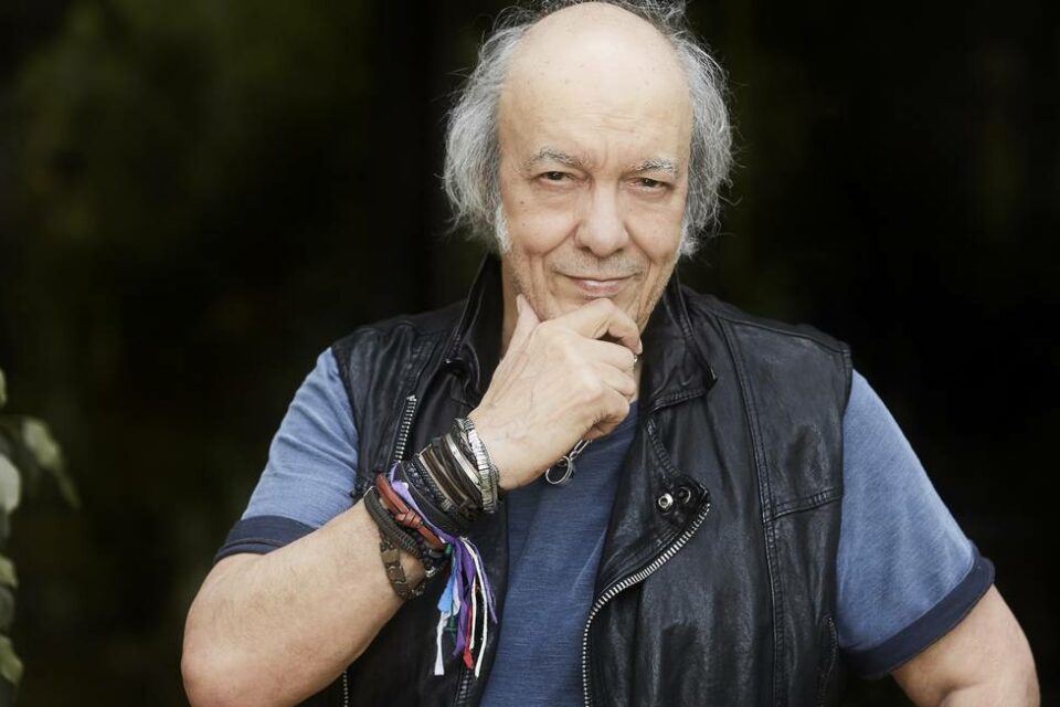 "Música, orgasmo e Deus são as melhores coisas da vida", diz Erasmo Carlos