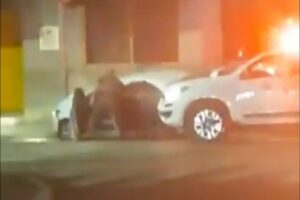 Policiais que mataram dois suspeitos de roubo foram afastados e tiveram a prisão preventiva decretada