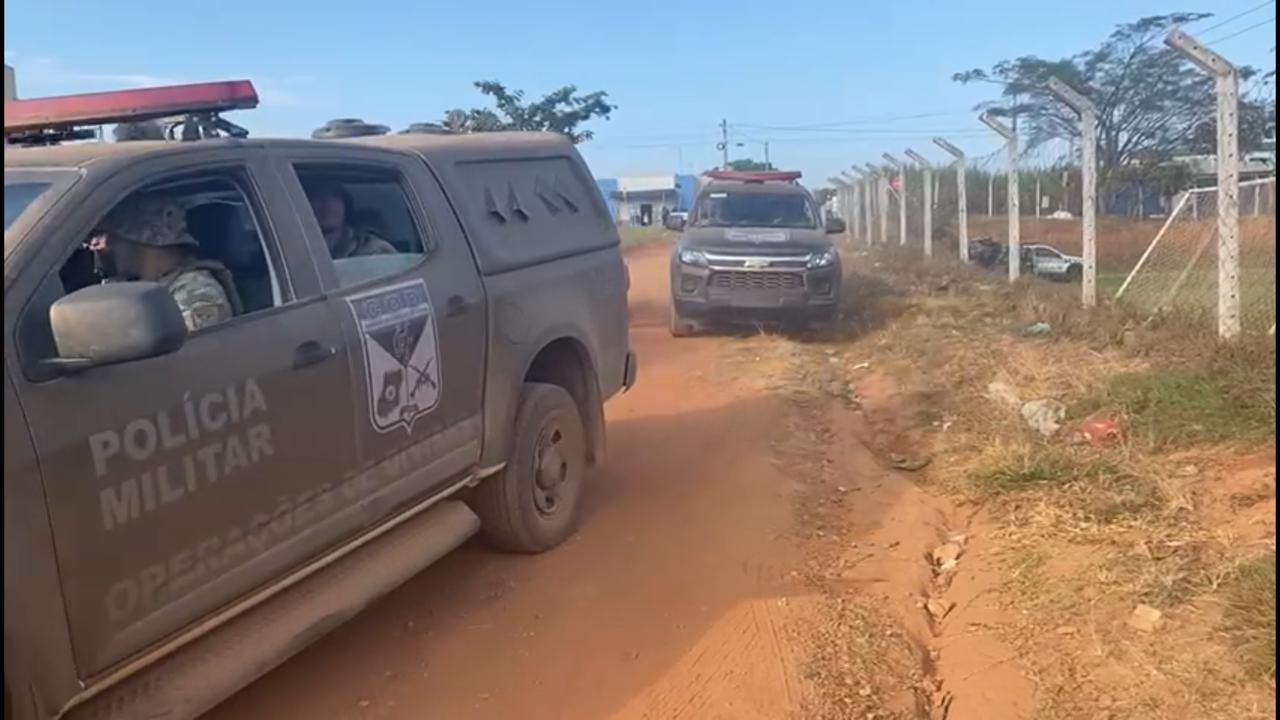 Buscas foram intensificadas agora pela manhã em região onde Lázaro trocou tiros na noite passada com um chacareiro