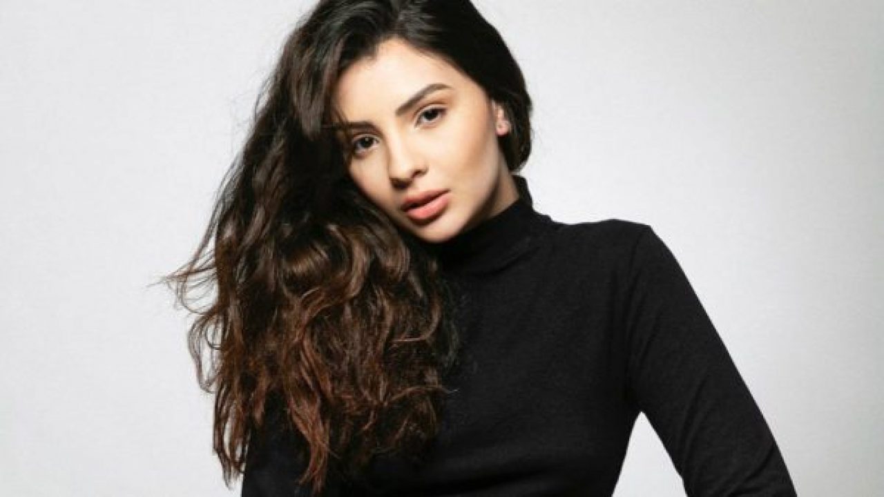 Ela sofria de aracnoidite torácica, doença rara que causa inflamação da medula espinhal