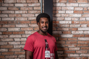 Marcos Madeira, 32, foi um dos selecionados para o primeiro grupo de estagiários do programa Representa da Ambev - Germano Lüders/Divulgação