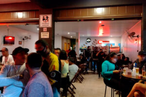 Bar interditado, em Aparecida (Foto: Divulgação/SecomAparecida)