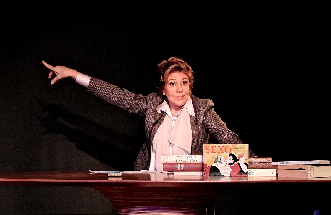 1ª Mostra de Teatro On-line APTI com Tania Bondezan