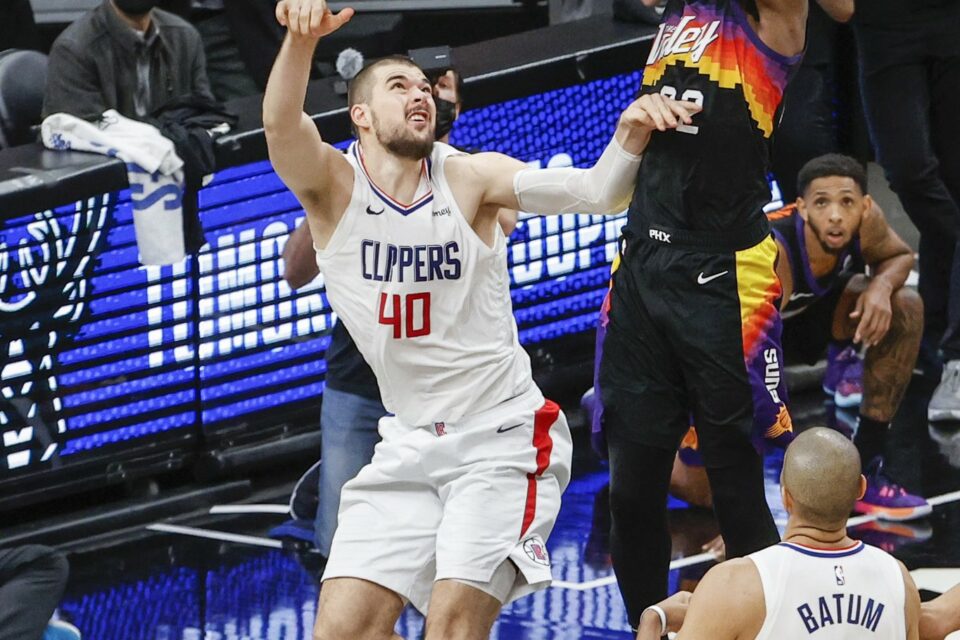 Ayton Suns x Clippers