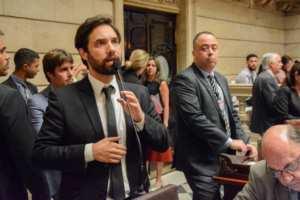 Dr. Jairinho no exercício do mandato de vereador no Rio de Janeiro (Foto: Câmara Municipal do RJ)