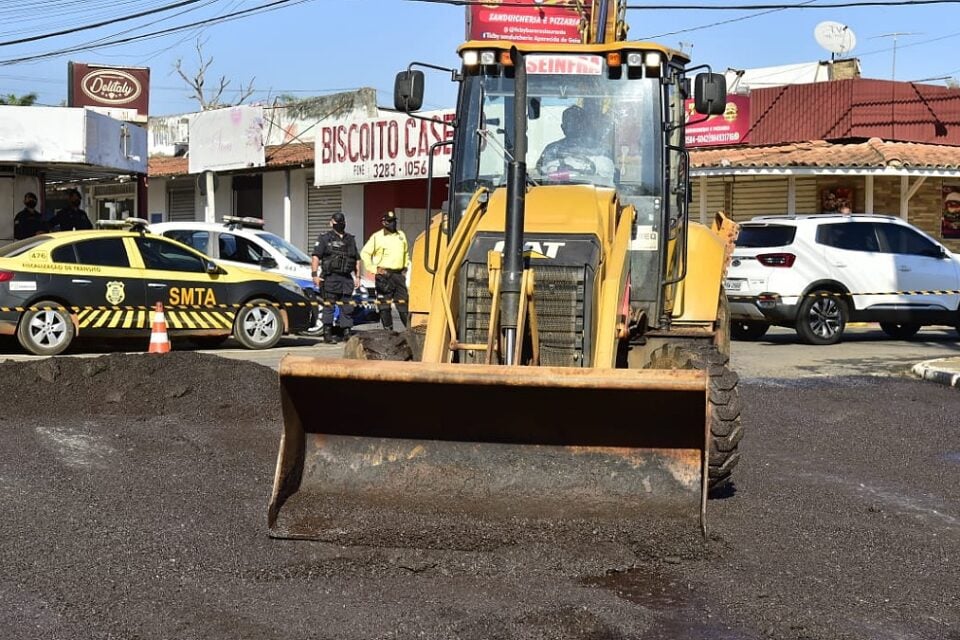 Recapeamento em Aparecida (Foto: Rodrigo Estrela – prefeitura / Divulgação)