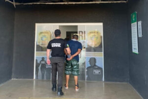 Preso suspeito de assassinar um homem de 39 anos, com golpes de pedra e pau na região da cabeça. Vítima tentava defender a cunhada.