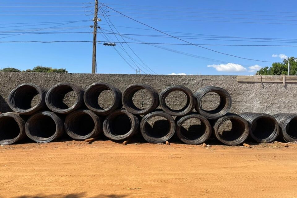 A Polícia Civil de Goiás (PC-GO) recuperou mais de R$ 20 milhões em cargas de aço e ferragens desviadas, em Goiânia. (Foto: divulgação/Polícia Civil)