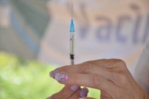 Superintendente em Saúde diz que 168 mil pessoas não voltaram para 2ª dose em Goiás