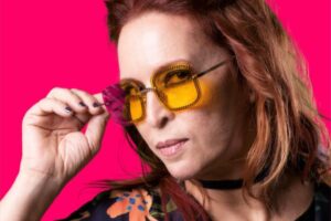 Nila Branco se reaproxima o pop rock com disco Lilith