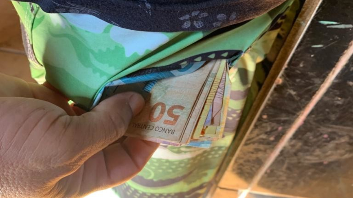 Durante operação contra tráfico de drogas, Polícia Civil prende três homens de forma preventiva na cidade de Uruaçu