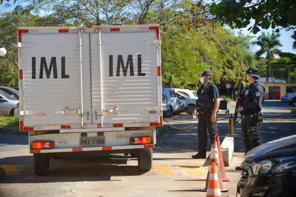 Todo o procedimento de autópsia foi finalizado na segunda-feira (28). IML aguarda o contato da família de Lázaro.