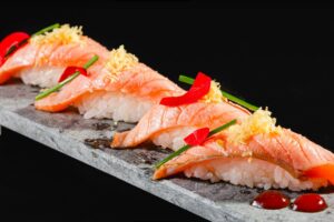 Carlos Casagrande inaugura Oishii Restaurante - novo restaurante japonês em Goiânia