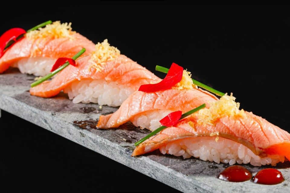 Carlos Casagrande inaugura Oishii Restaurante - novo restaurante japonês em Goiânia