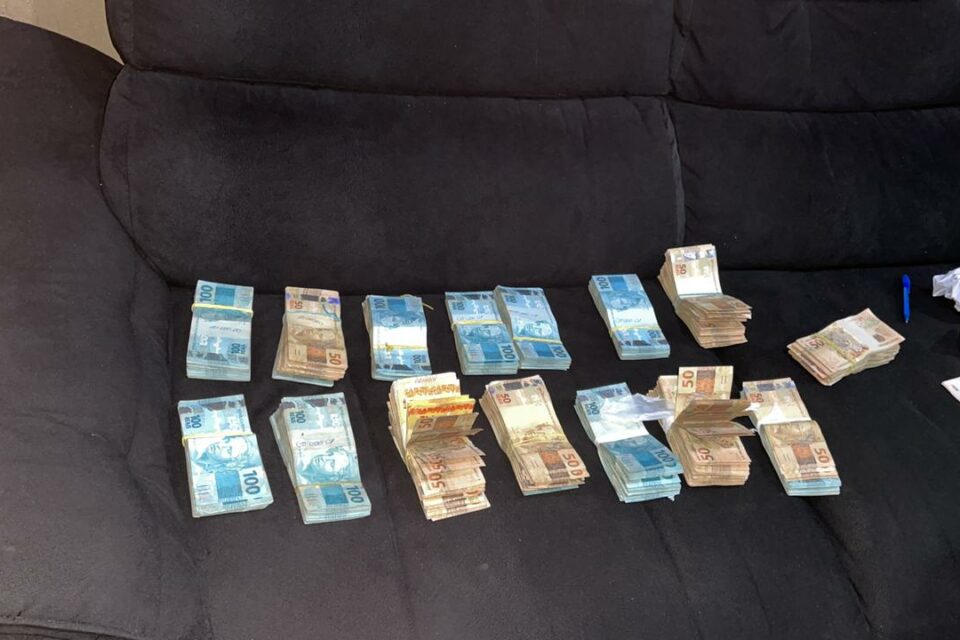 Polícia Civil investiga crimes envolvendo procedimentos licitatórios e alguns contratos firmados pela Prefeitura de Trindade (Foto: divulgação/PC)