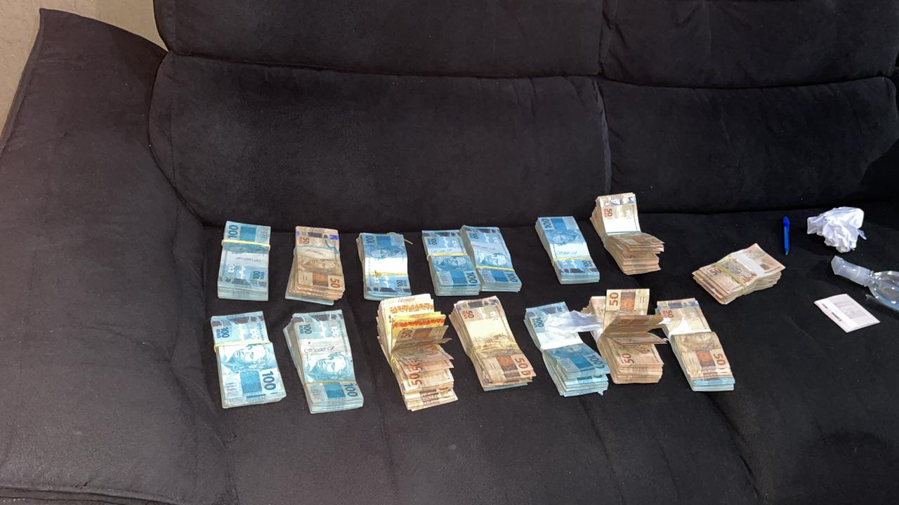 Polícia Civil investiga crimes envolvendo procedimentos licitatórios e alguns contratos firmados pela Prefeitura de Trindade (Foto: divulgação/PC)