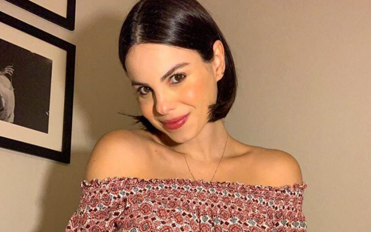 Sthefany Brito diz que evitava praia por causa de estrias no bumbum