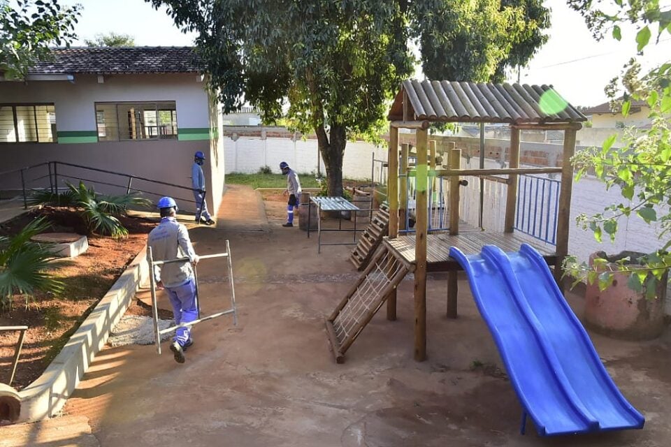 Reforma em unidade escolar em Aparecida